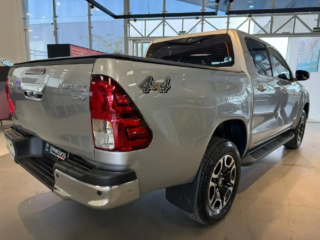 galeria HILUX