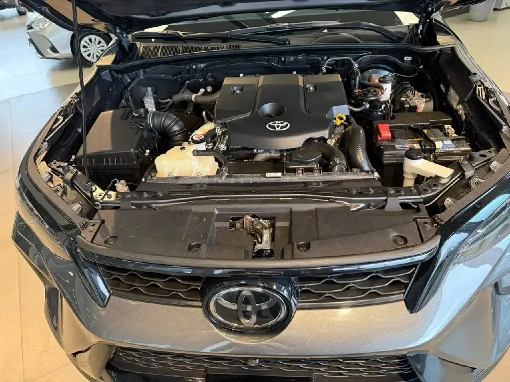 galeria HILUX SW4