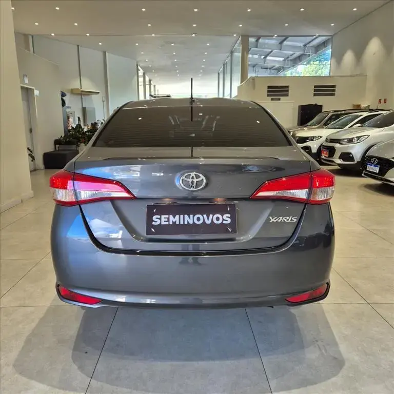 galeria YARIS