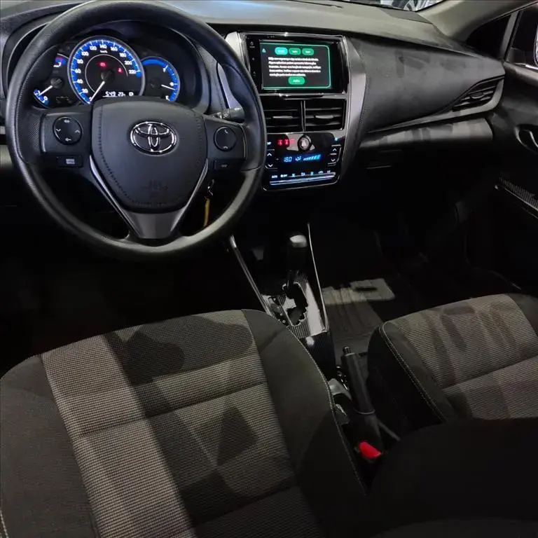 galeria YARIS