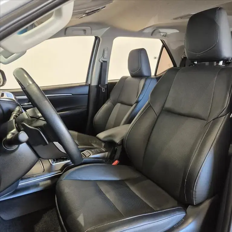 galeria HILUX