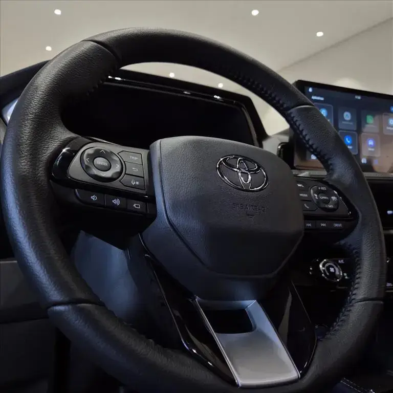 galeria YARIS CROSS