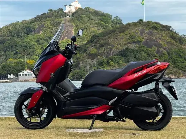 Yamaha XMAX ABS