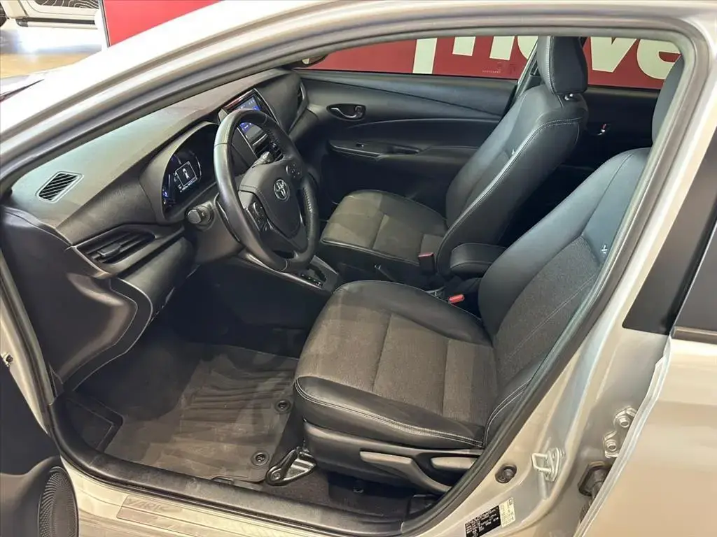 galeria YARIS