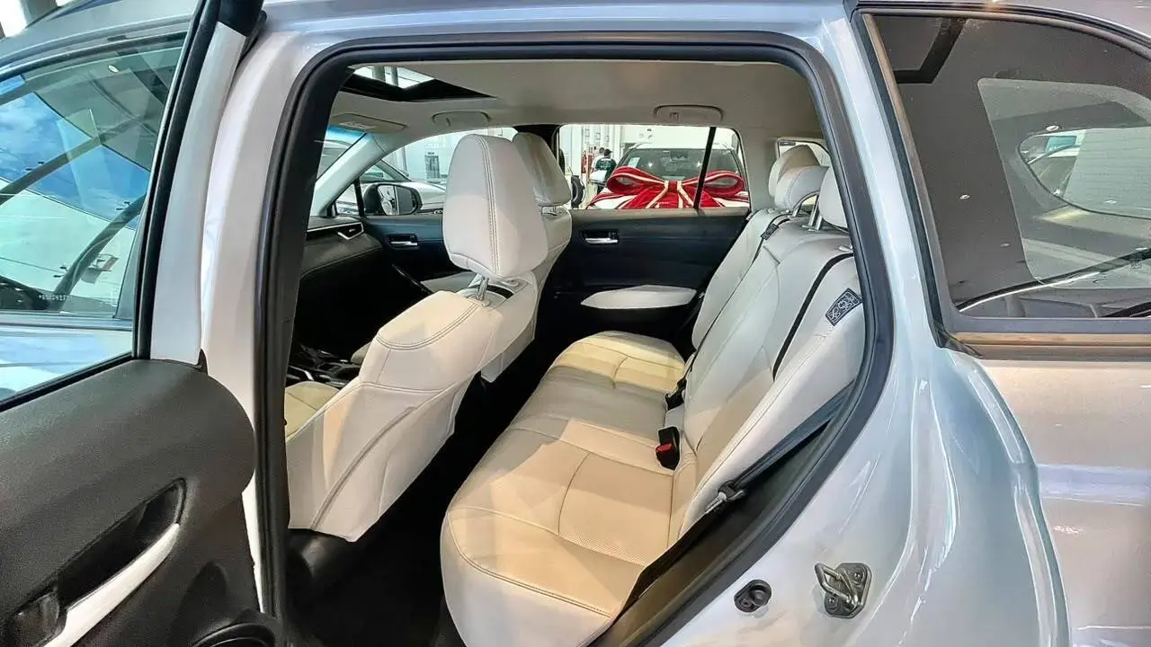 galeria COROLLA CROSS XRX