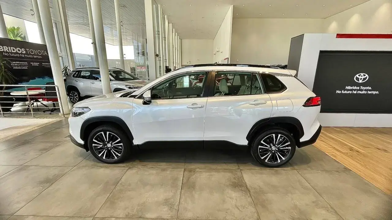 galeria COROLLA CROSS XRX