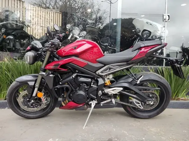 Triumph Street Triple 765 RS