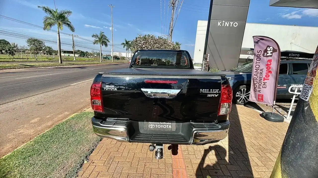 galeria HILUX SRV 4X4 2.8