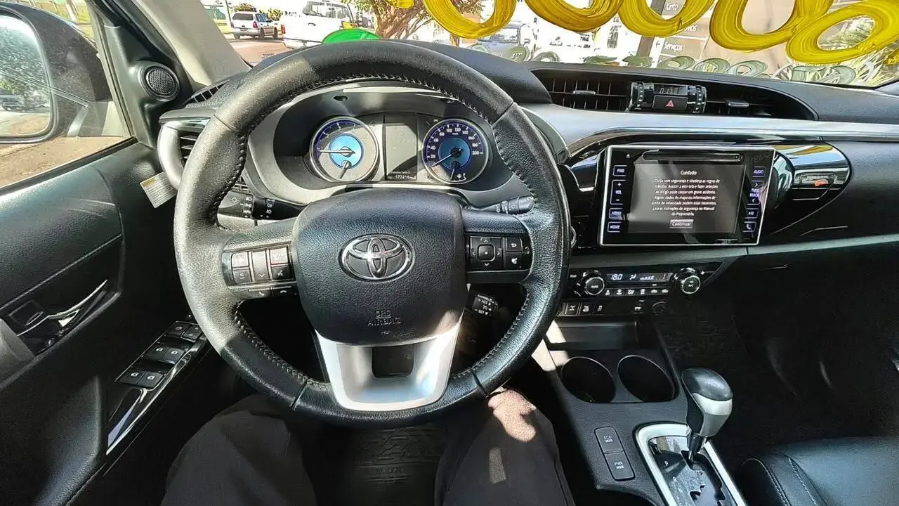 galeria HILUX SRX 4X4 2.8