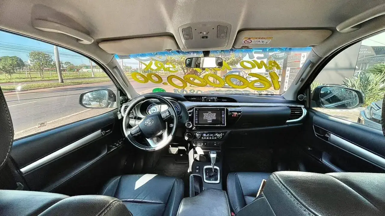 galeria HILUX SRX 4X4 2.8