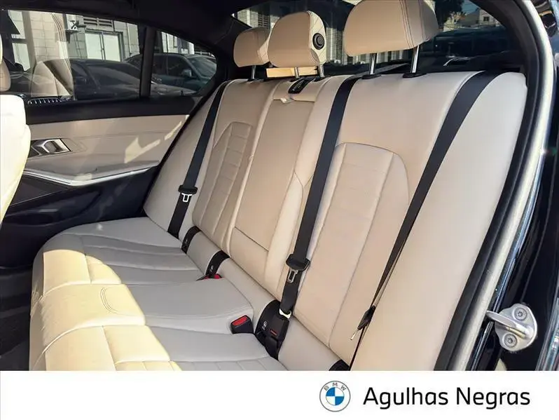 galeria 320I