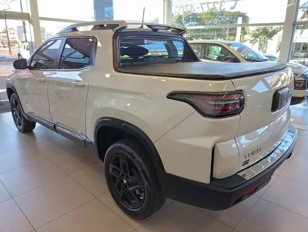 Fiat TORO 1.3 TURBO 270 FLEX VOLCANO AT6