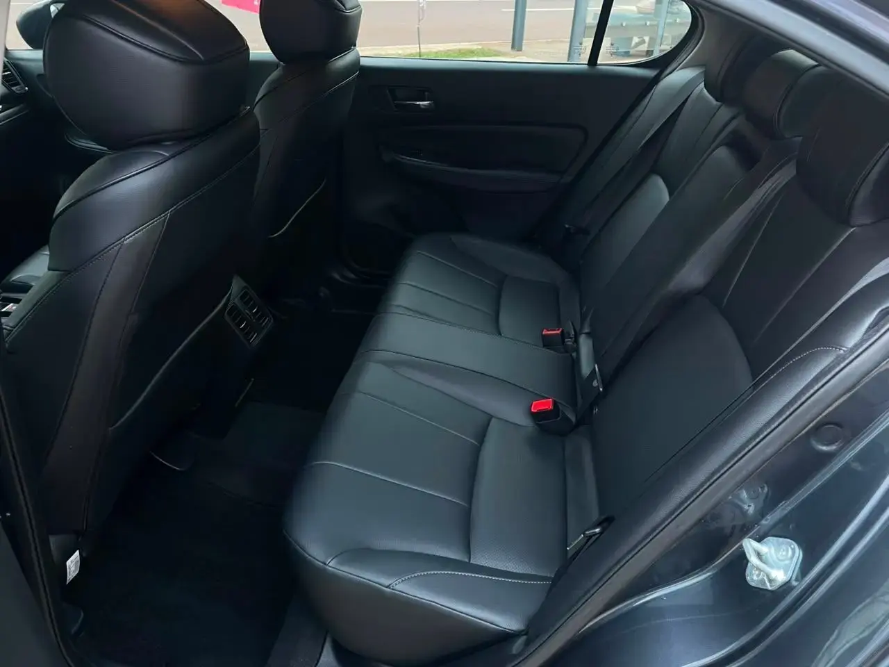 galeria CITY SEDAN EXL