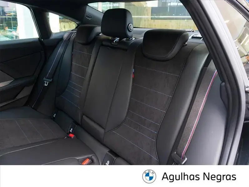 galeria M 235I