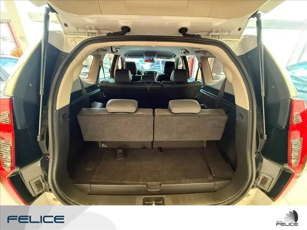 galeria PAJERO SPORT
