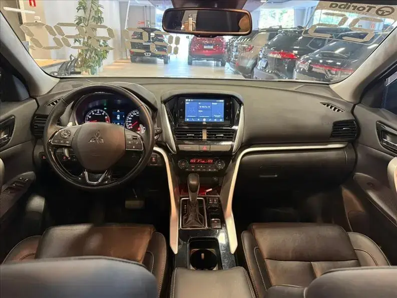 galeria ECLIPSE CROSS