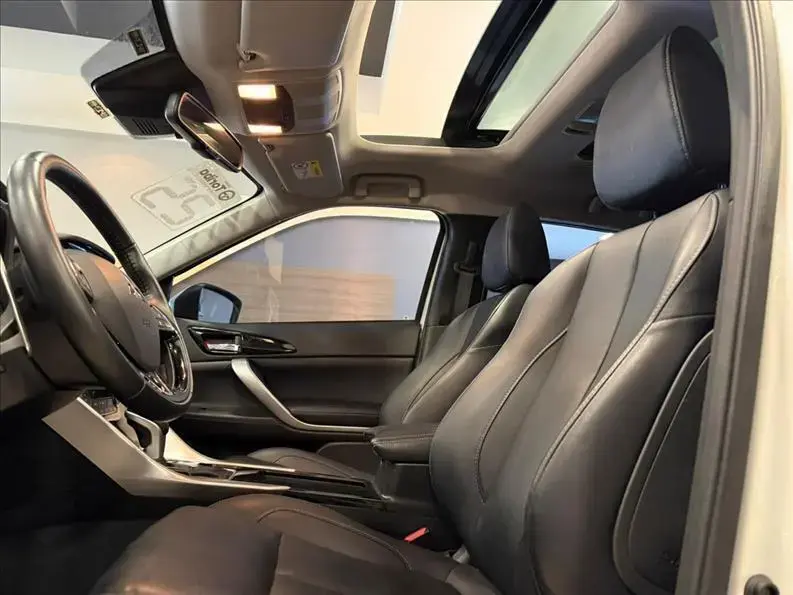 galeria ECLIPSE CROSS