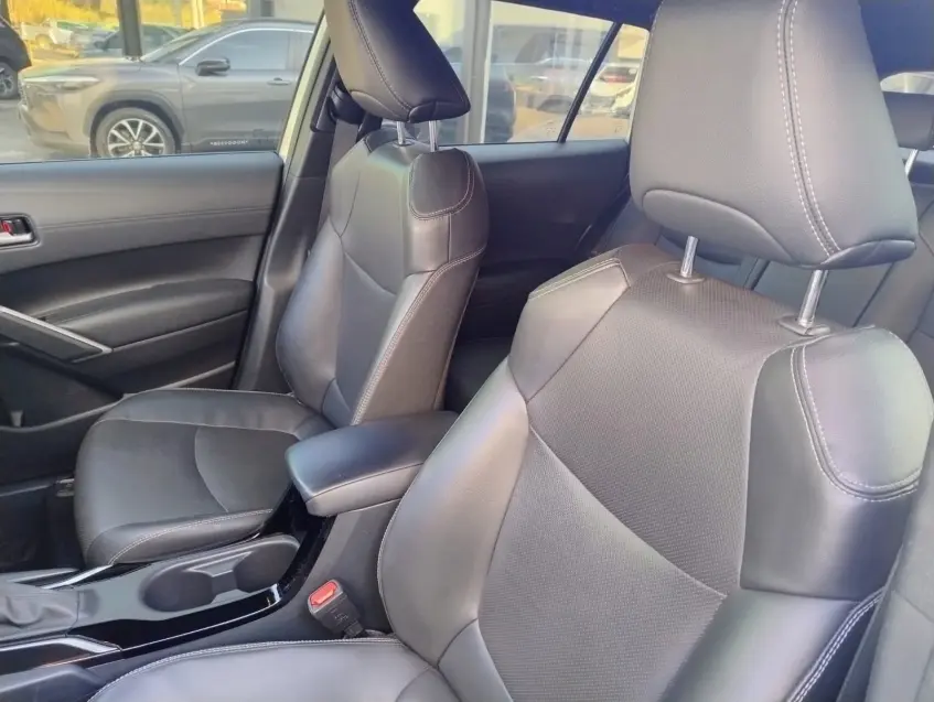 galeria COROLLA CROSS
