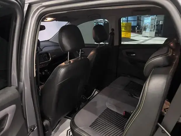 Chevrolet SPIN 1.8 ACTIV7 8V FLEX 4P AUTOMÁTICO