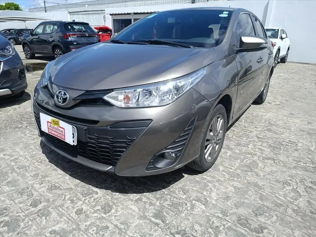 galeria YARIS