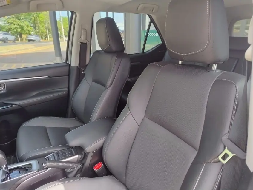 galeria HILUX SW4