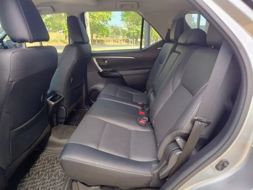 galeria HILUX SW4