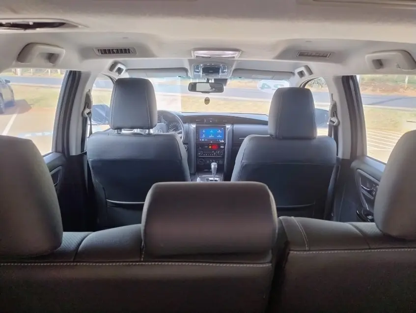 galeria HILUX SW4