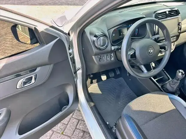 Renault KWID 1.0 12V SCE FLEX INTENSE MANUAL