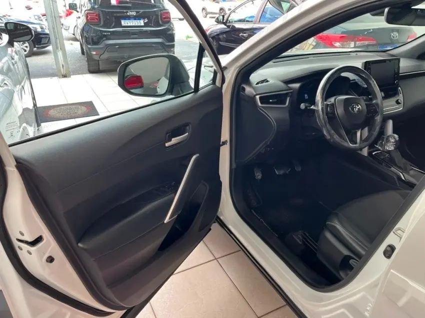galeria COROLLA CROSS