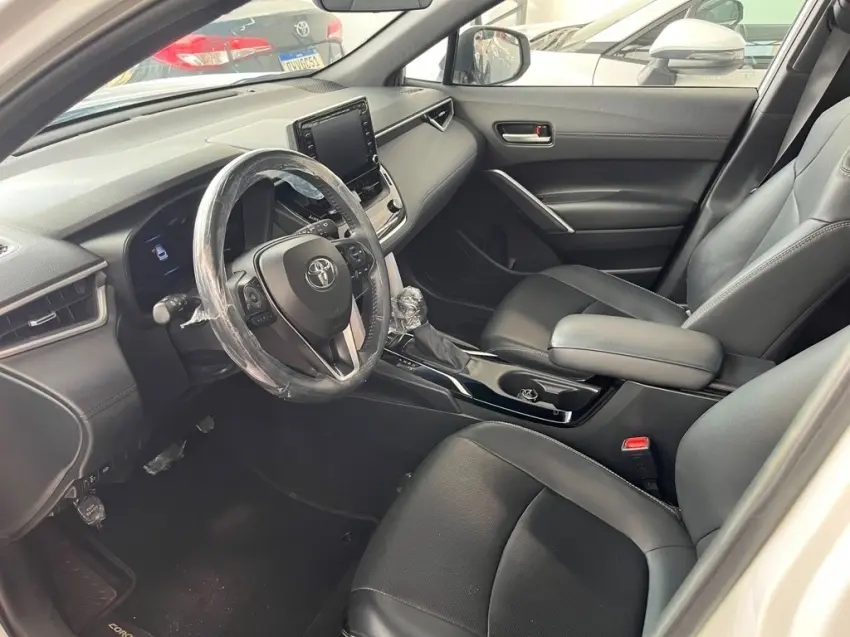 galeria COROLLA CROSS