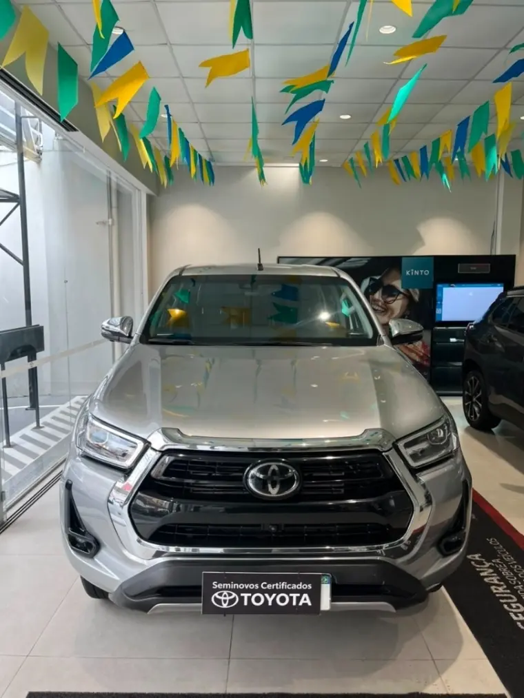galeria HILUX