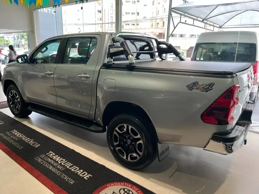 galeria HILUX