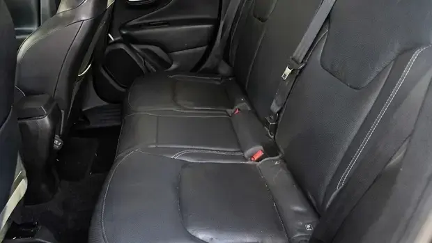 Jeep Renegade Longitude 1.8 4x2 (Aut) (Flex)