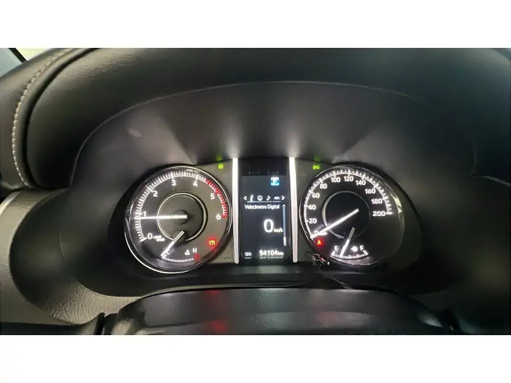 galeria HILUX SW4