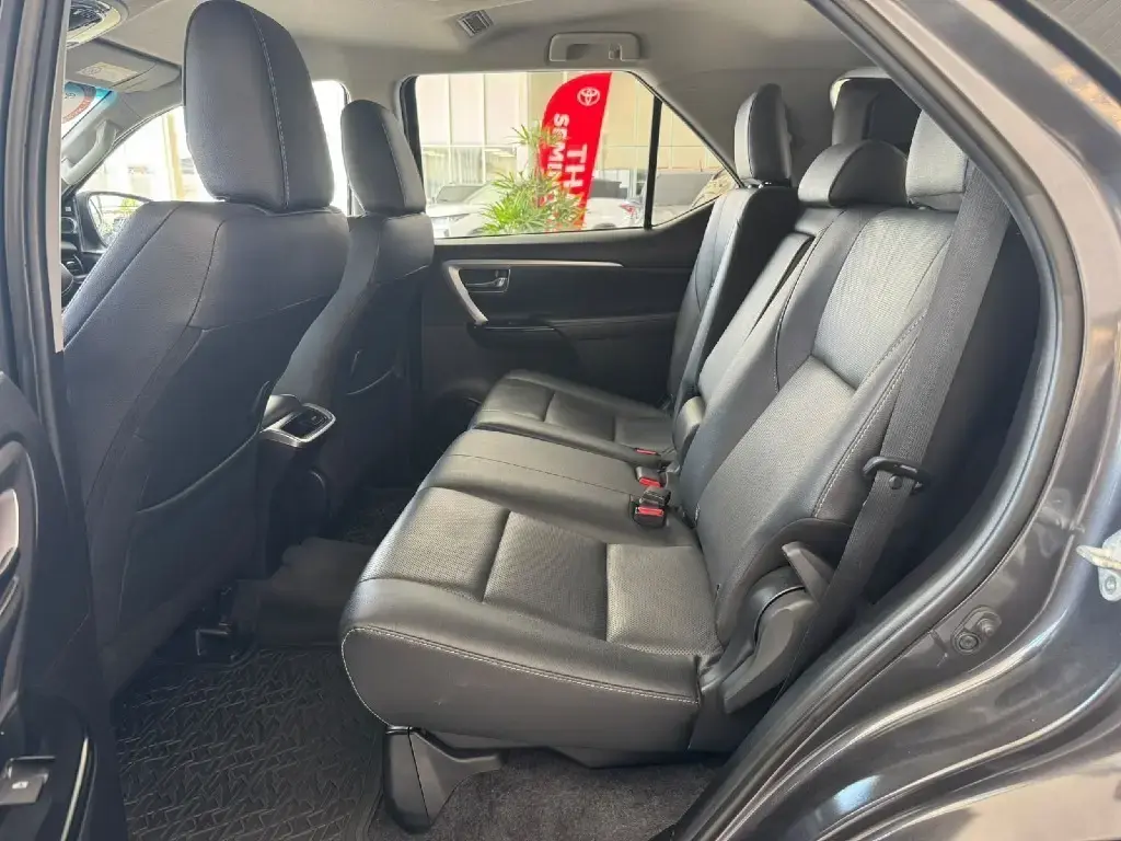 galeria HILUX SW4