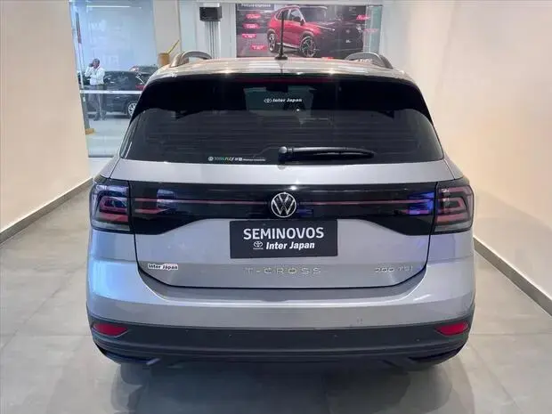 Volkswagen T-CROSS 1.0 200 TSI TOTAL FLEX SENSE AUTOMÁTICO
