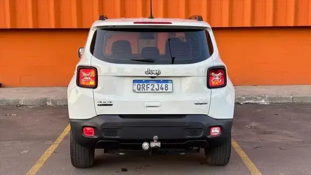 Jeep RENEGADE 1.8 16V FLEX LONGITUDE 4P AUTOMÁTICO