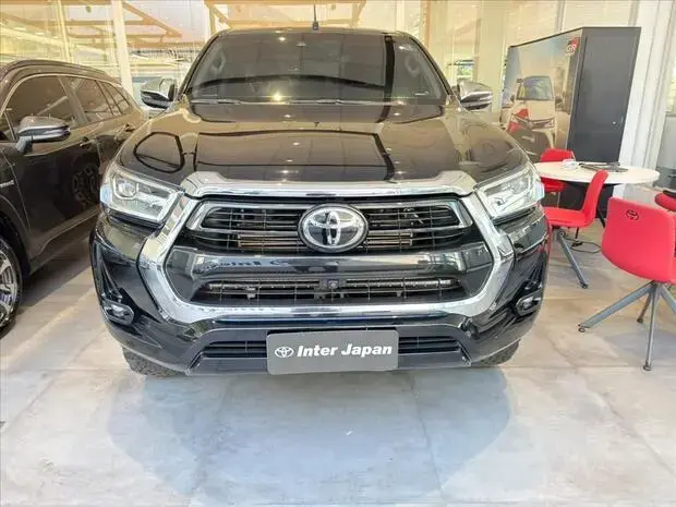 Toyota HILUX 2.8 D-4D TURBO DIESEL CD SRX 4X4 AUTOMÁTICO