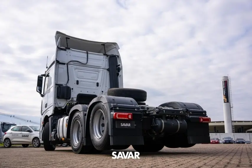galeria Actros 2548