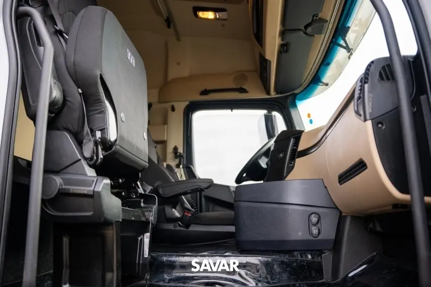 galeria Actros 2548