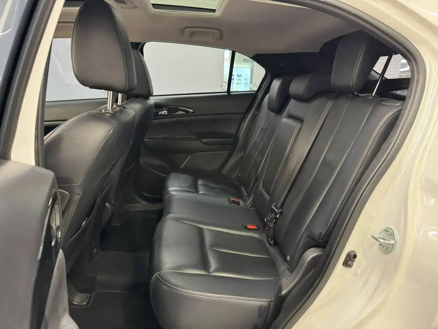 galeria Eclipse Cross