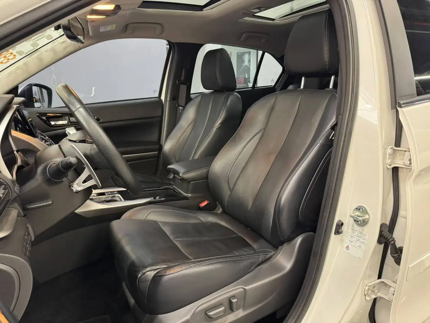 galeria Eclipse Cross