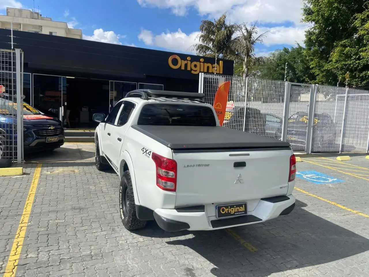 galeria L200 Triton Sport