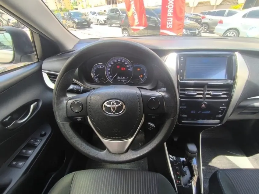 galeria YARIS