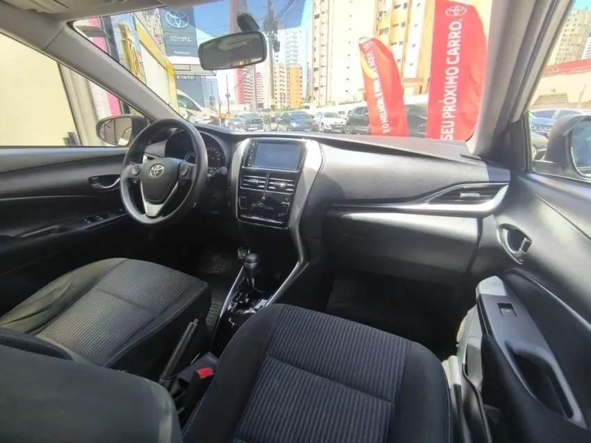 galeria YARIS