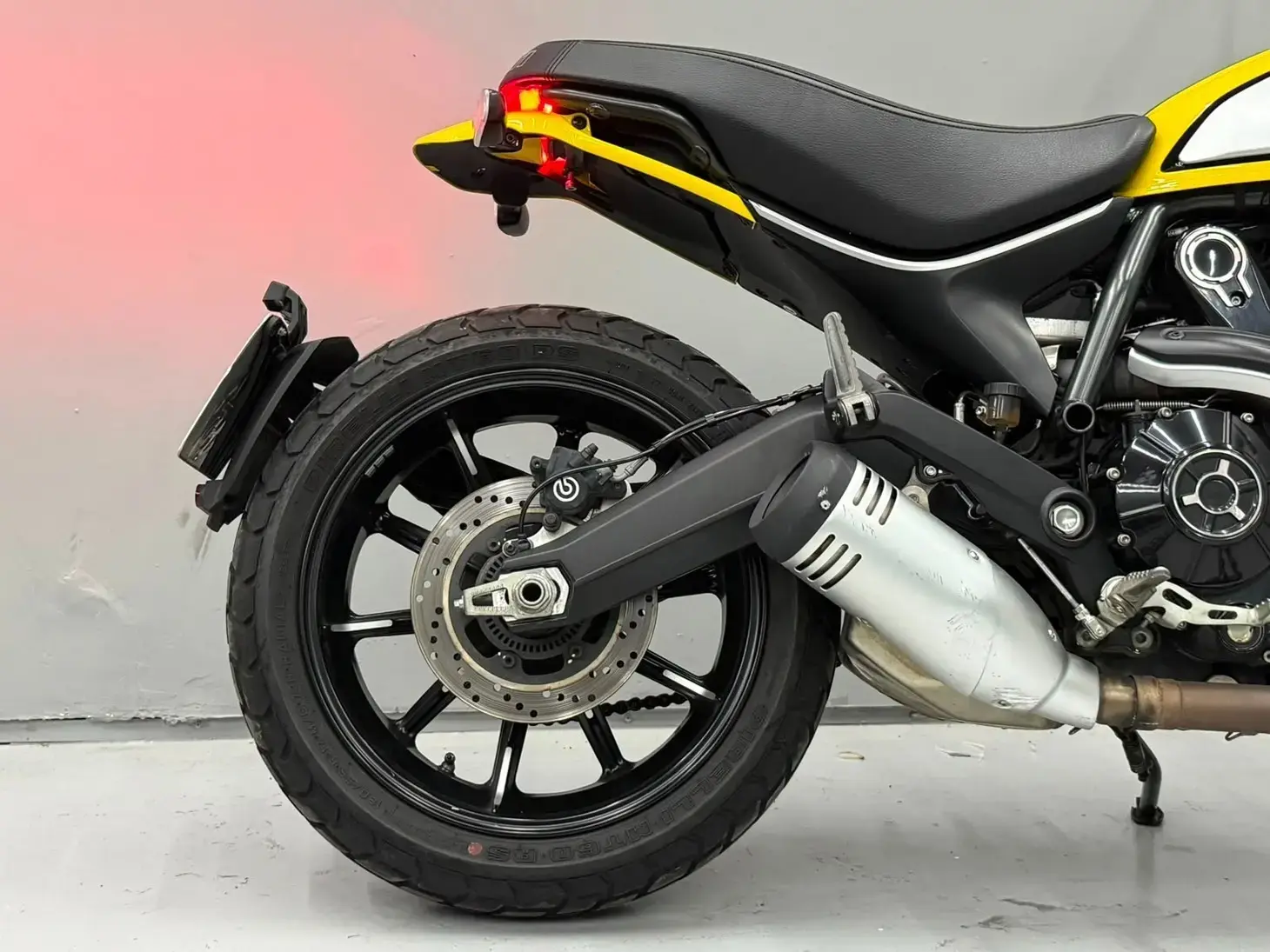 galeria SCRAMBLER ICON 800cc