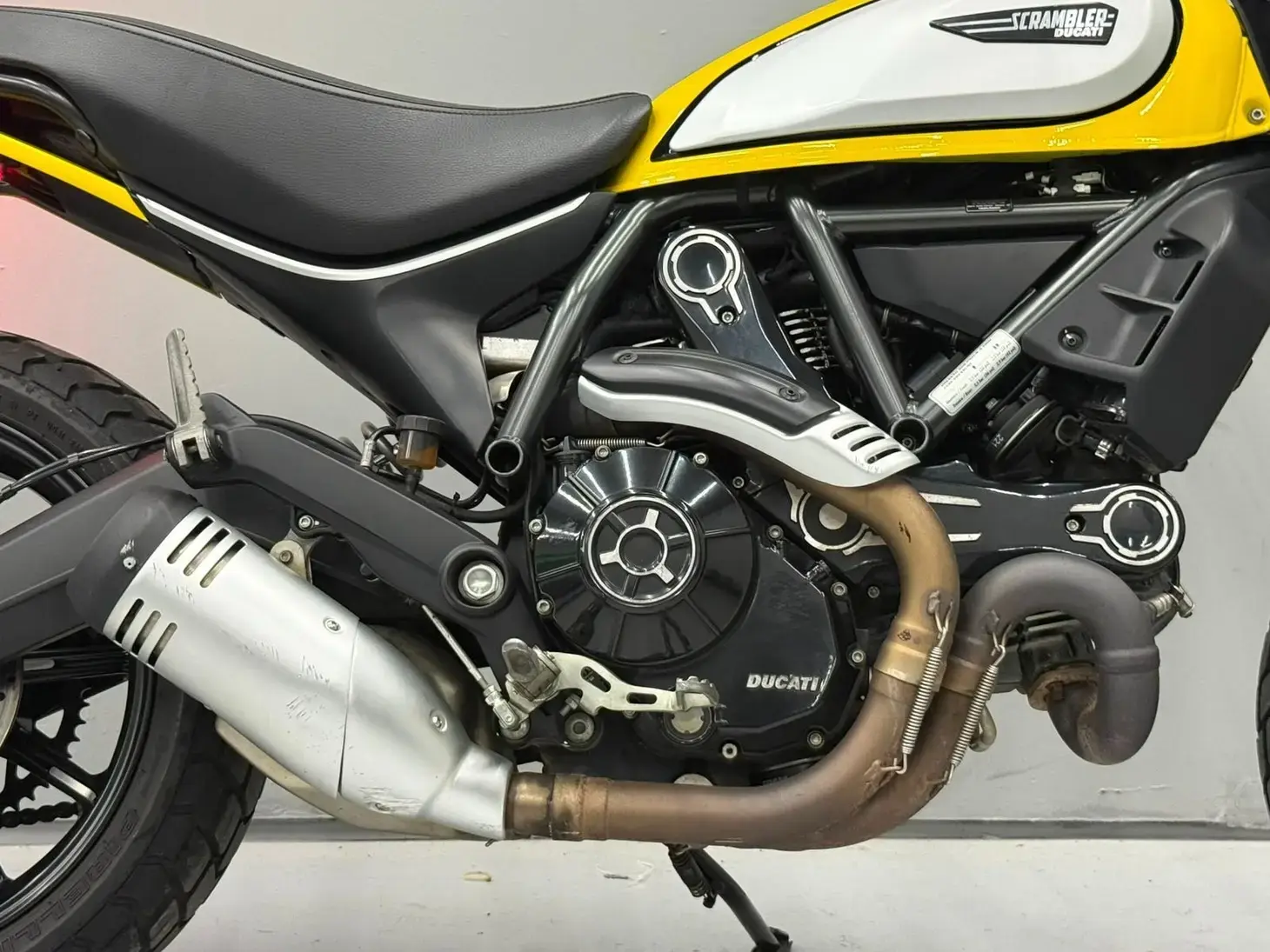 galeria SCRAMBLER ICON 800cc