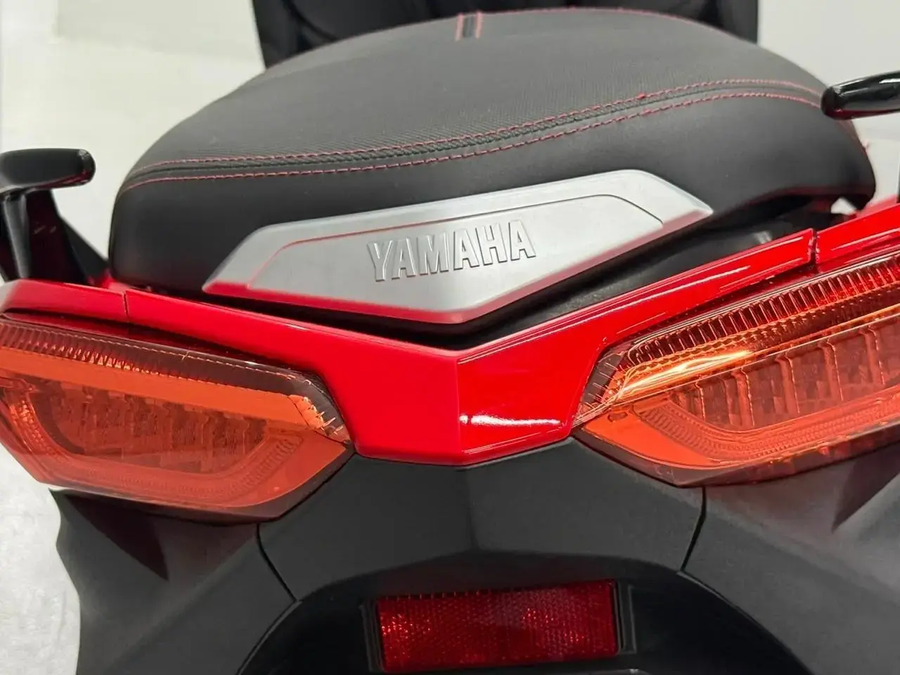 galeria XMAX 250 ABS