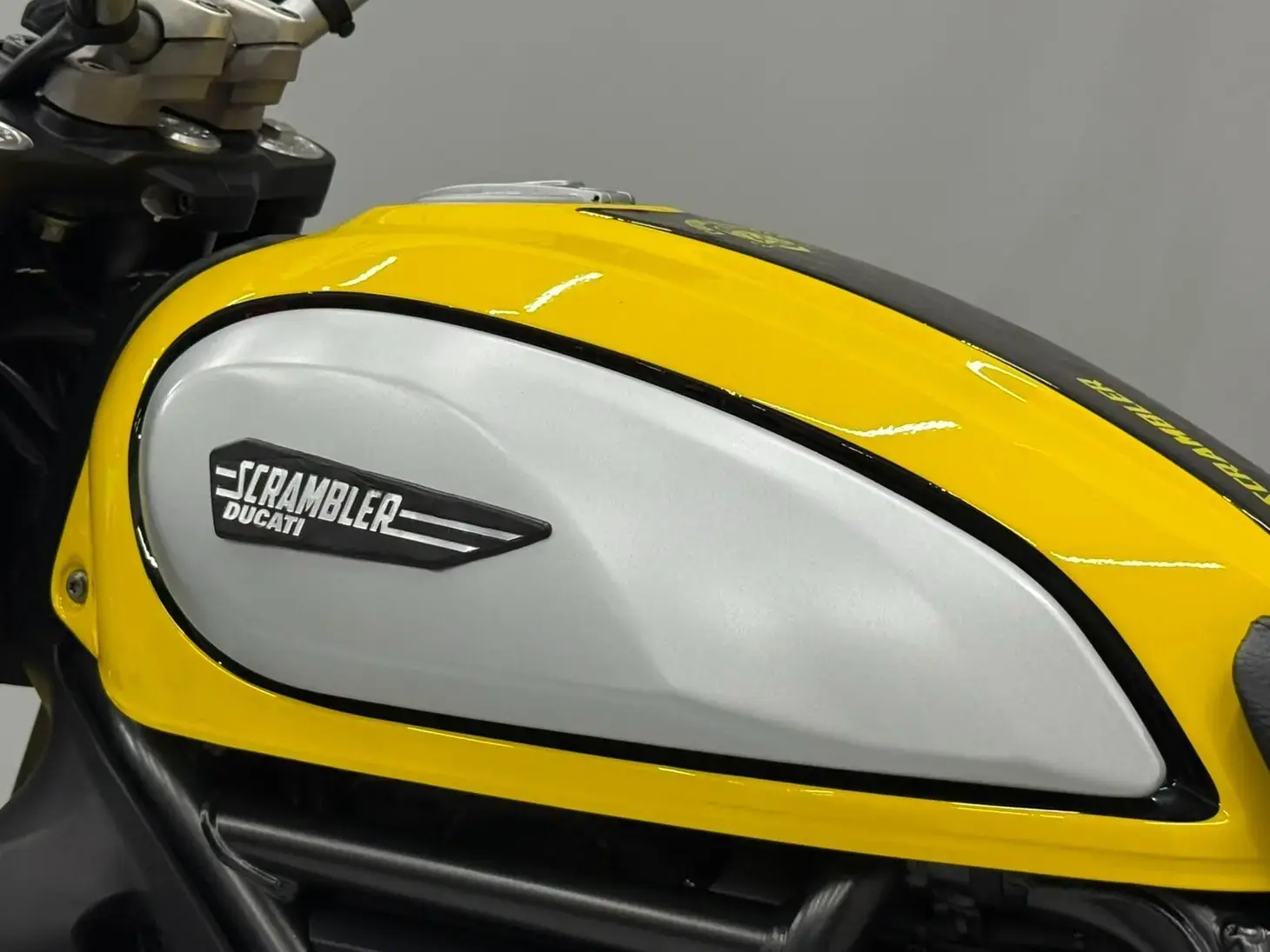 galeria SCRAMBLER ICON 800cc