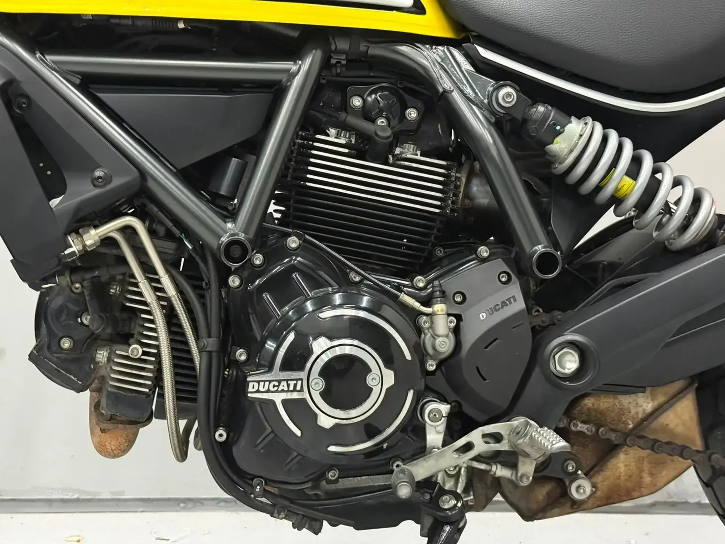galeria SCRAMBLER ICON 800cc